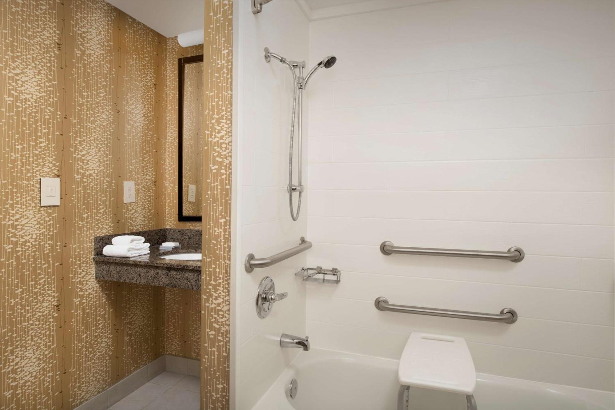 Hilton Garden Inn Charlotte/Mooresville Extérieur photo